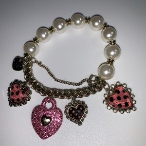 Charm bracelet